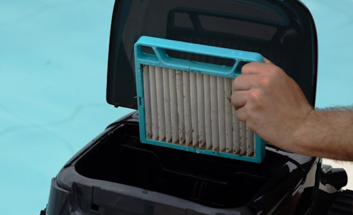 Filter Cleaning Services For Pools In Rockwall County